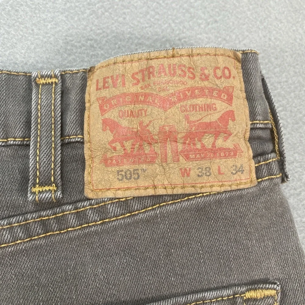 Levi 505 Mens Jeans 38x32 Grey Straight Leg